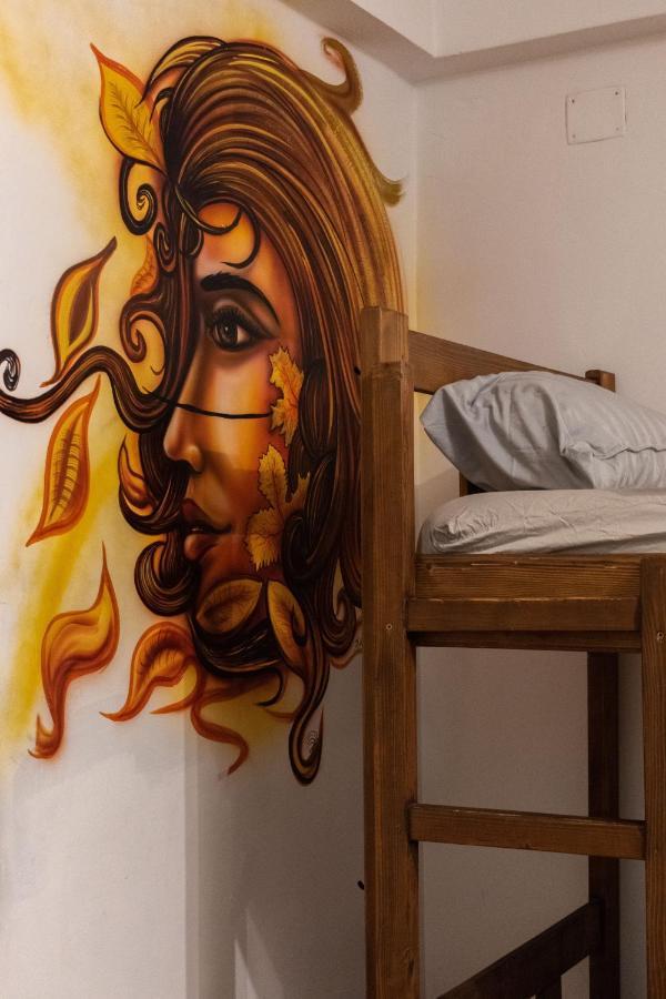 Hostel Bauhaus Bucarest Extérieur photo