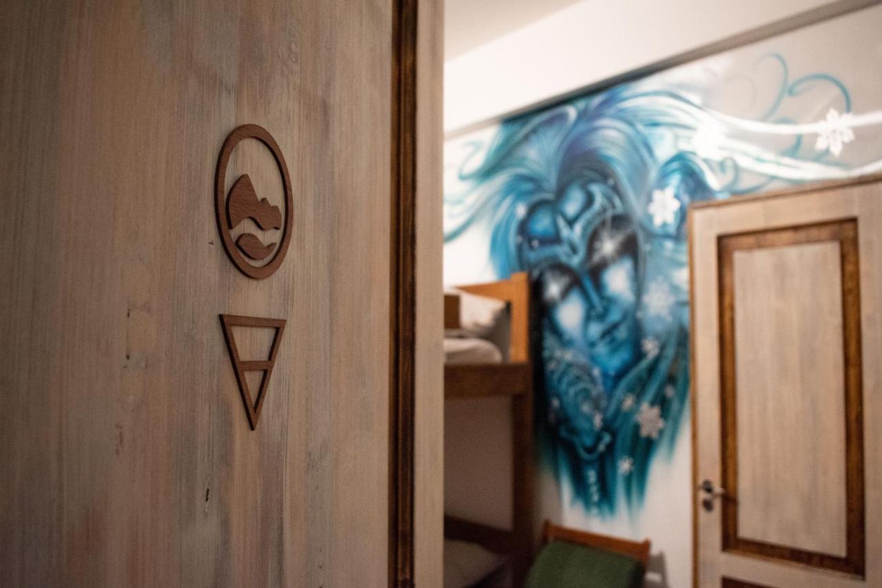 Hostel Bauhaus Bucarest Extérieur photo